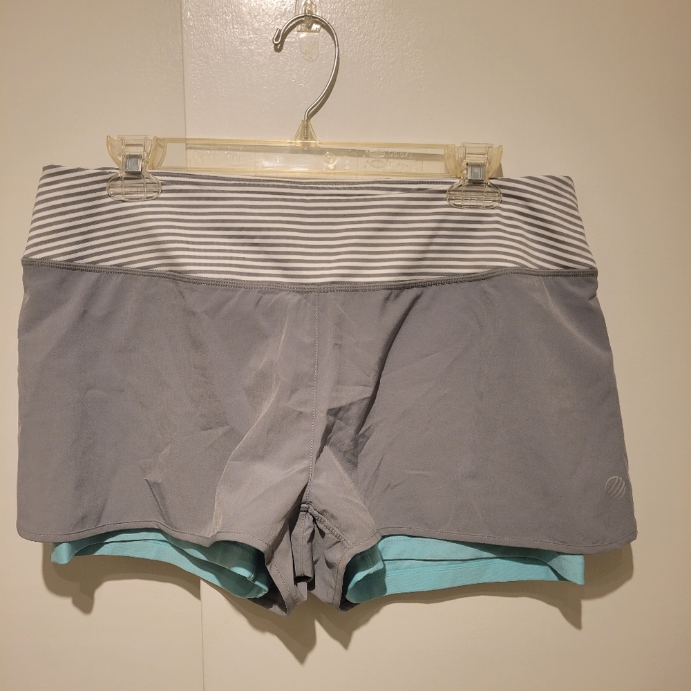Gray Athletic shorts with zip pocket